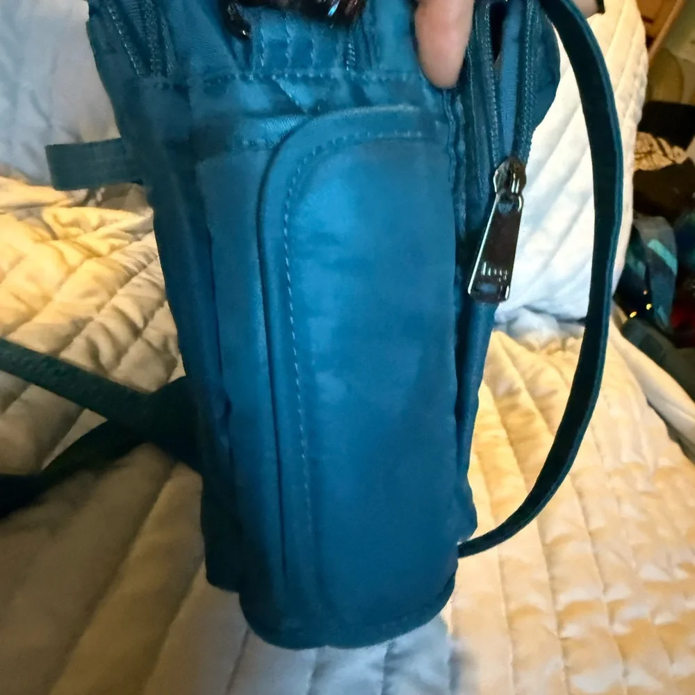 Lug Teal Quilted Navigator Crossbody Bag - Picture 7 of 10